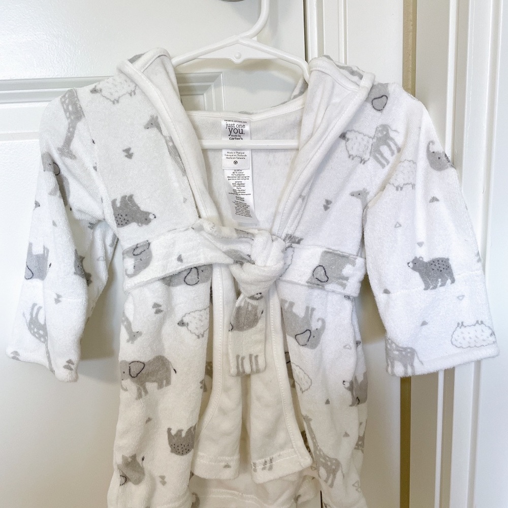 Carter's Bath Robes - Picture 4 of 7